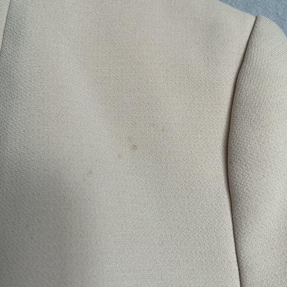 Forever 21 Crop Blazer - Picture 6 of 8